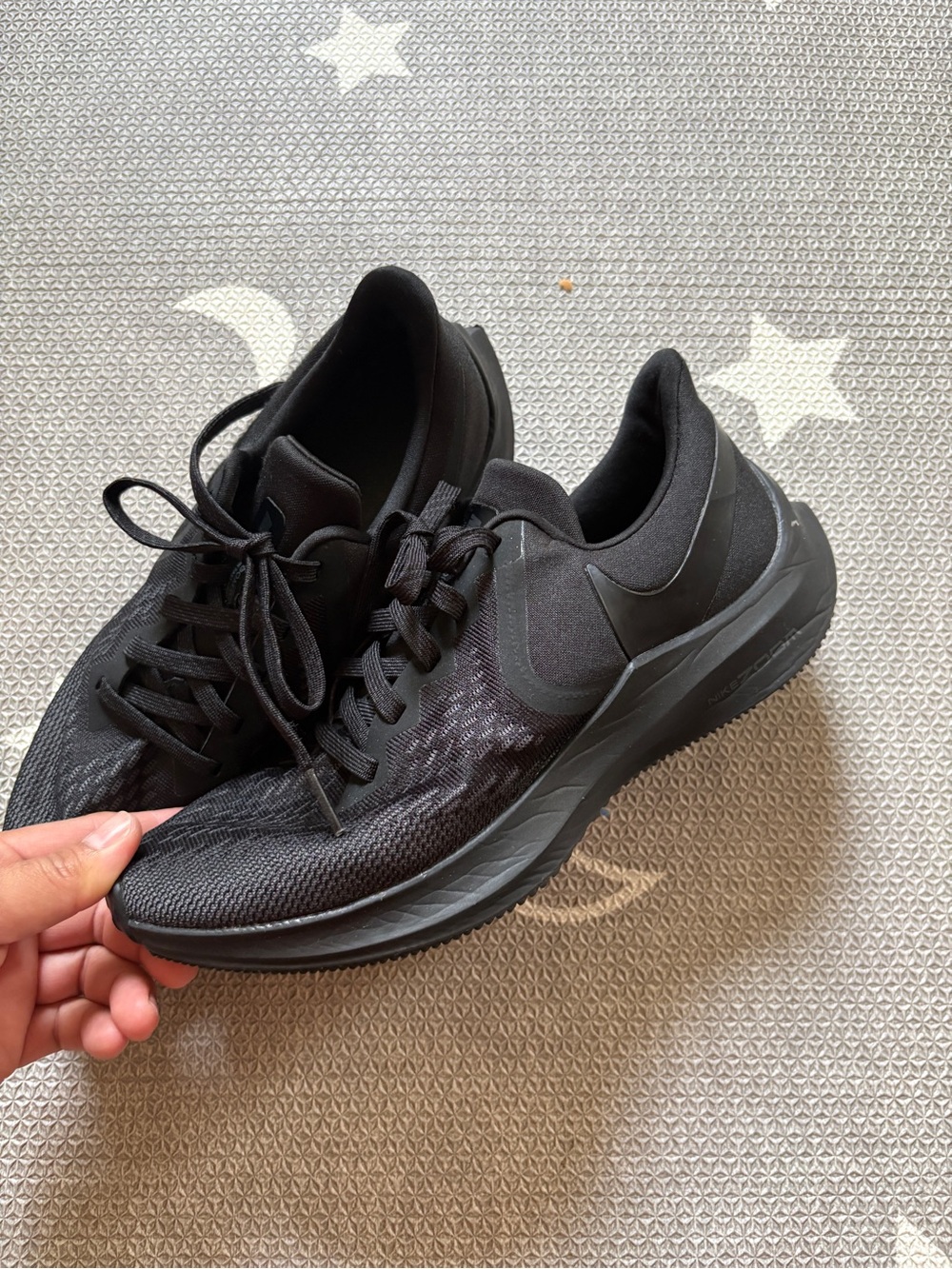 Nike womens Black Low-Top Running Sneakers